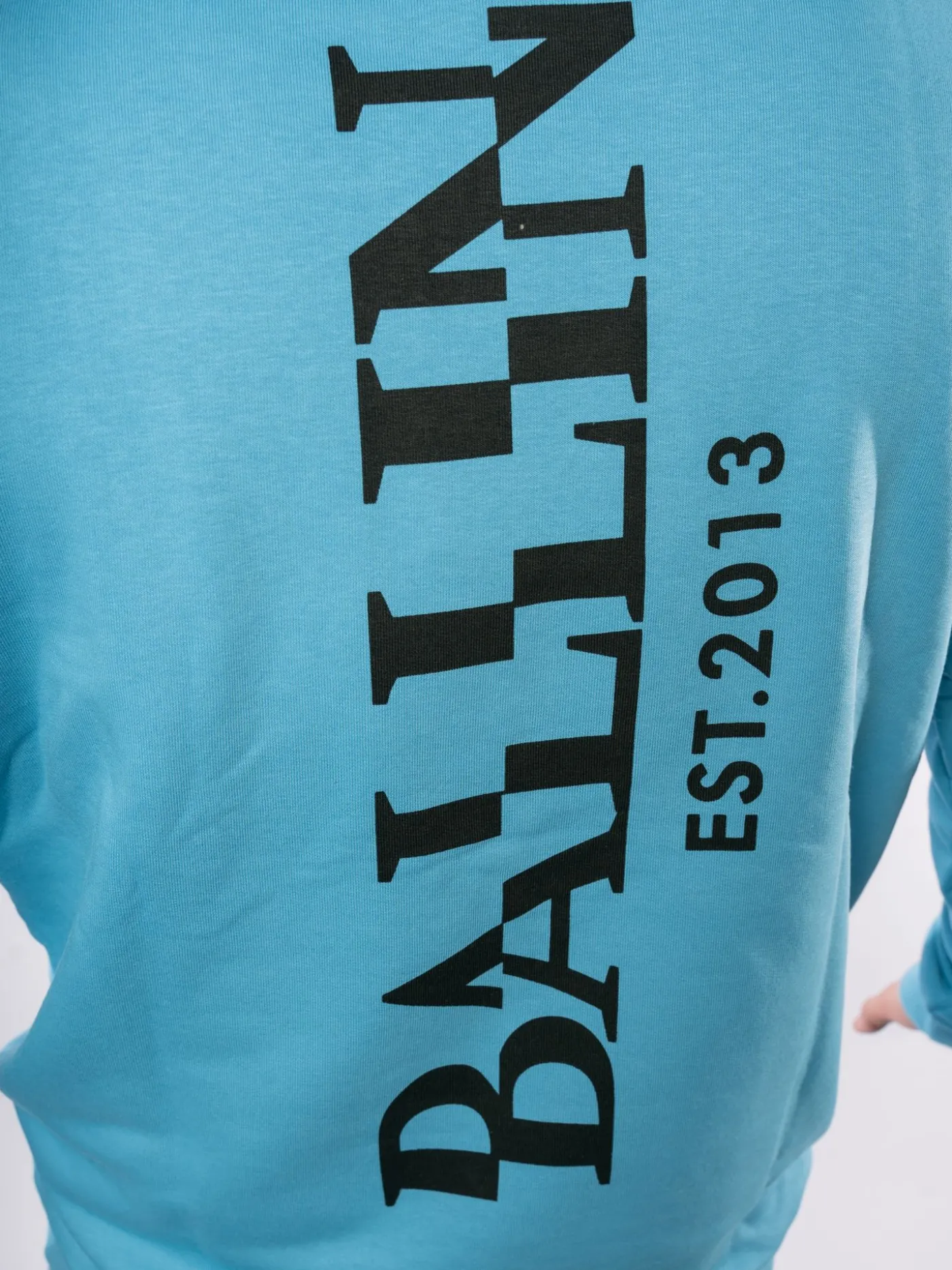 2502 Crewneck