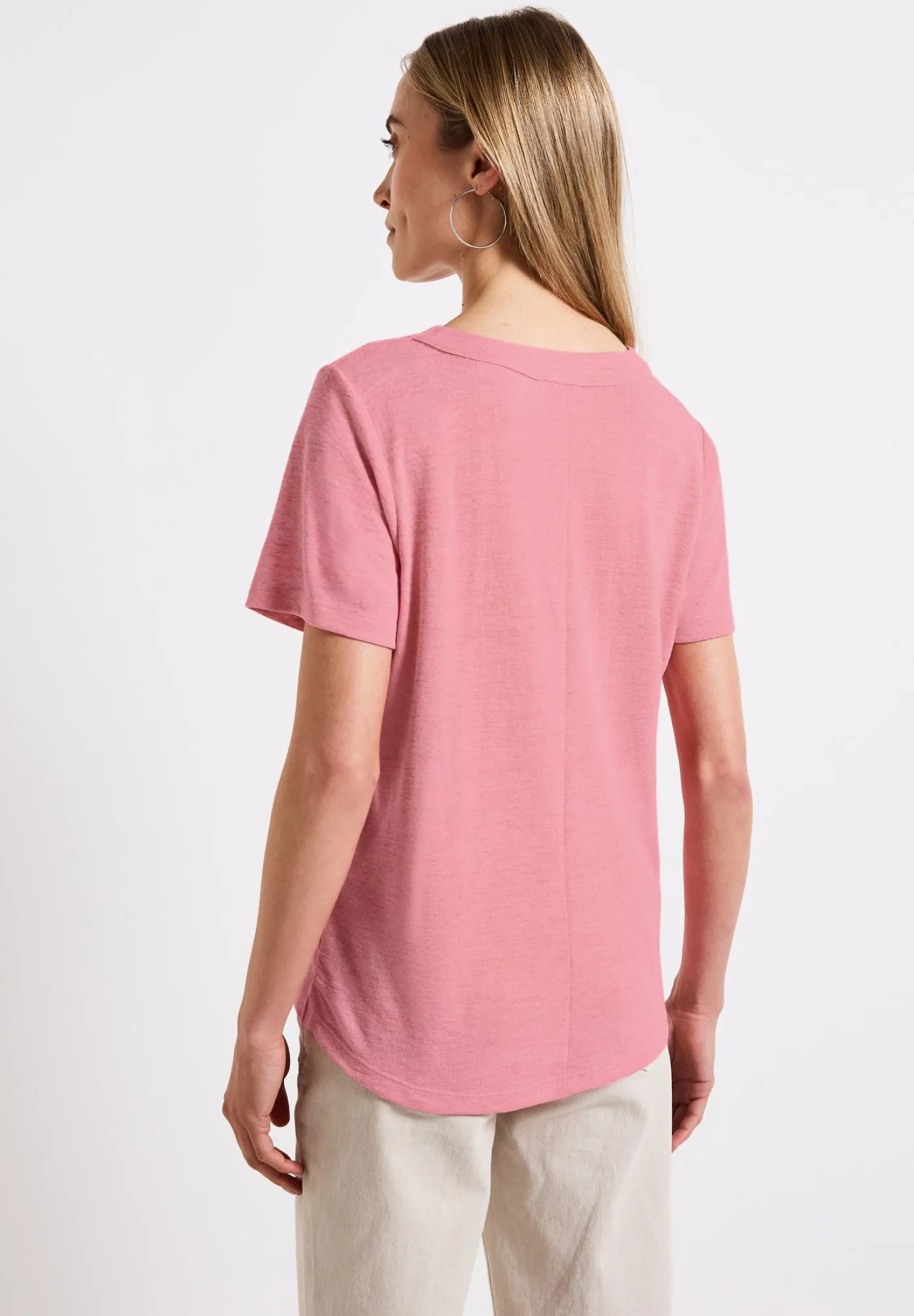 A323335 linen look v-neck shirt