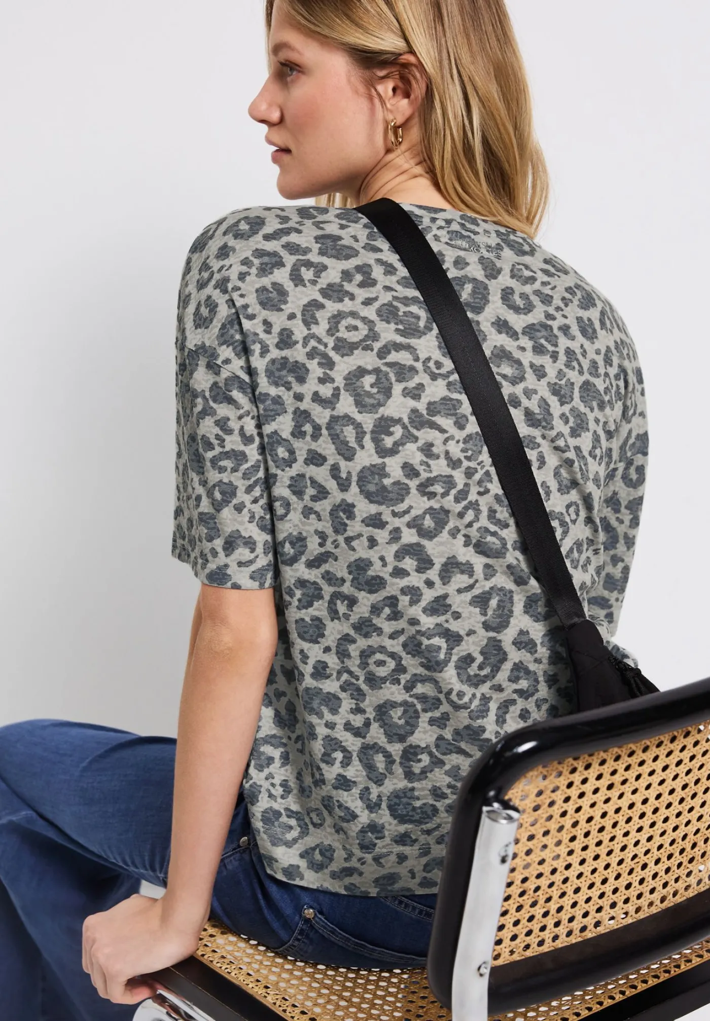 A323347 LTD QR printed burn dessin