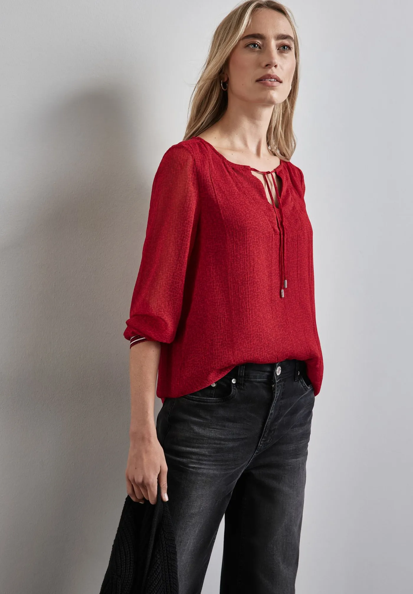 A345118 Printed chiffon tunic blous