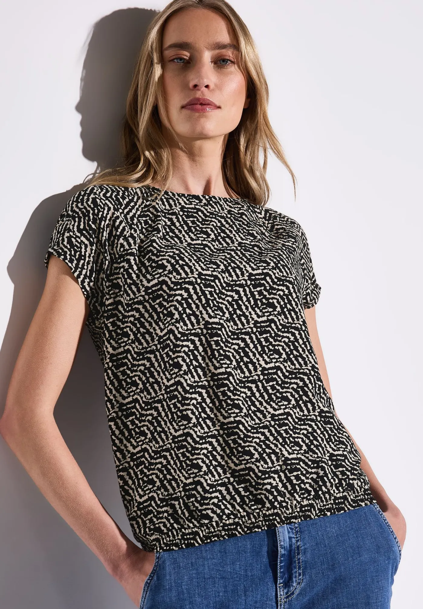 A323168 printed mat-mix shirt