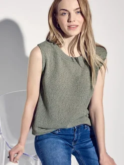 A322954 shiny summer knit top