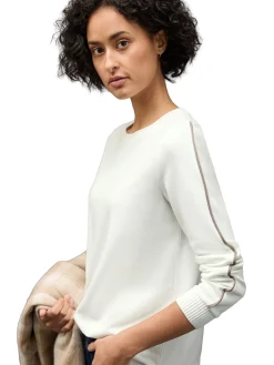 A324003 shirt w.kick details