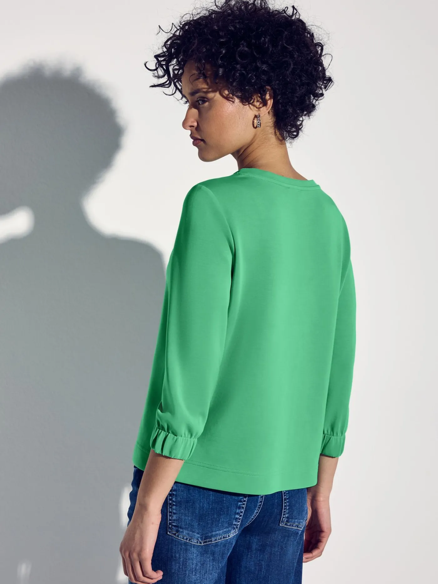 A322937 silk look shirt