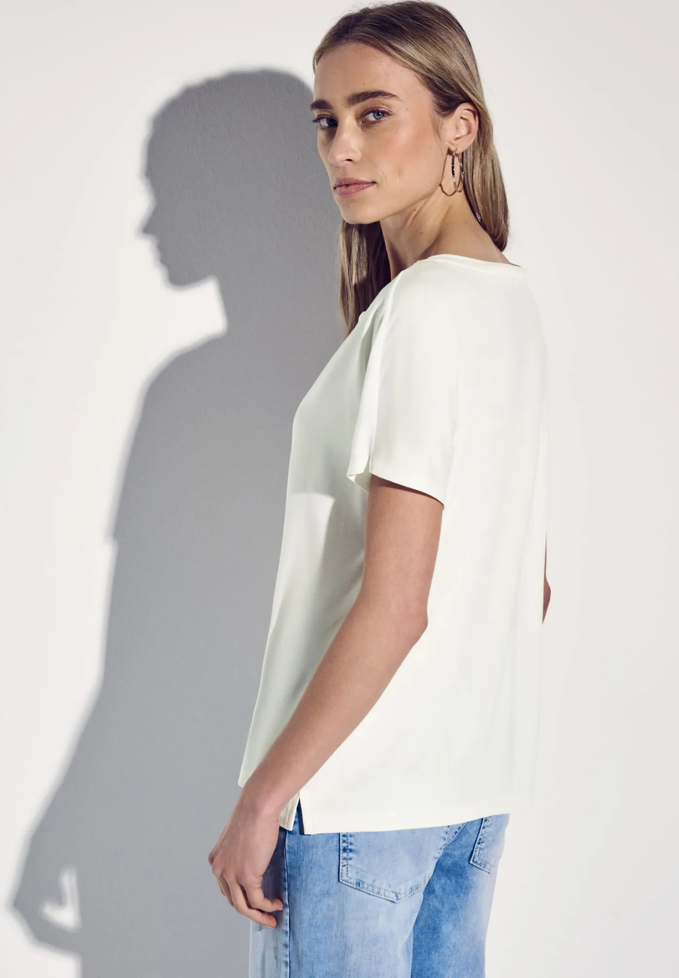 A323114 Style QR new Crista