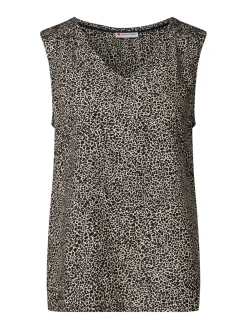 A345737 V-neck blouse w smok detail