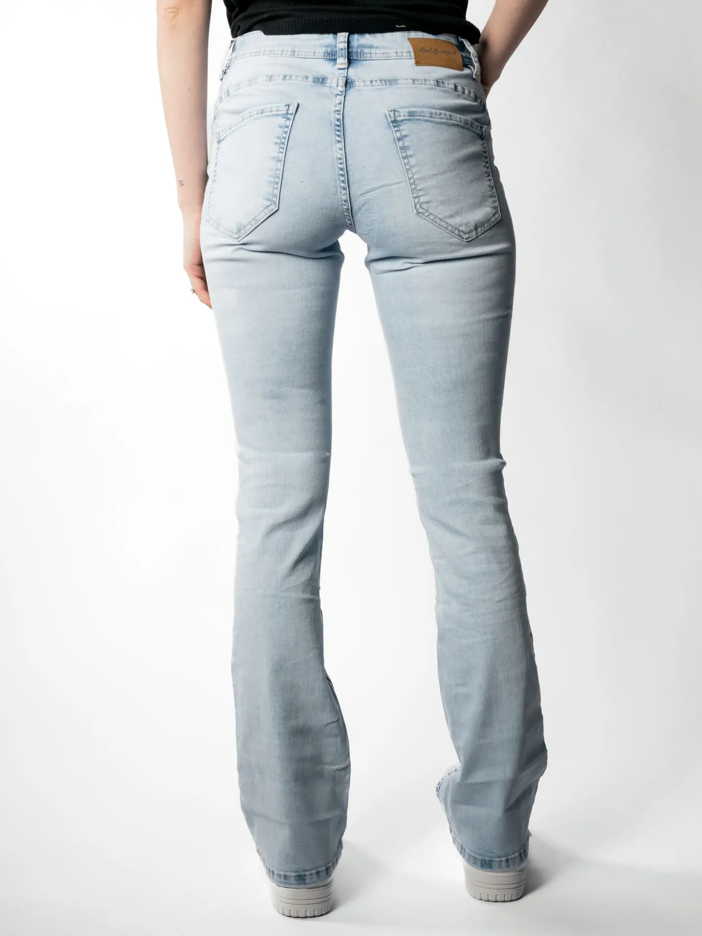 Babette light bleach