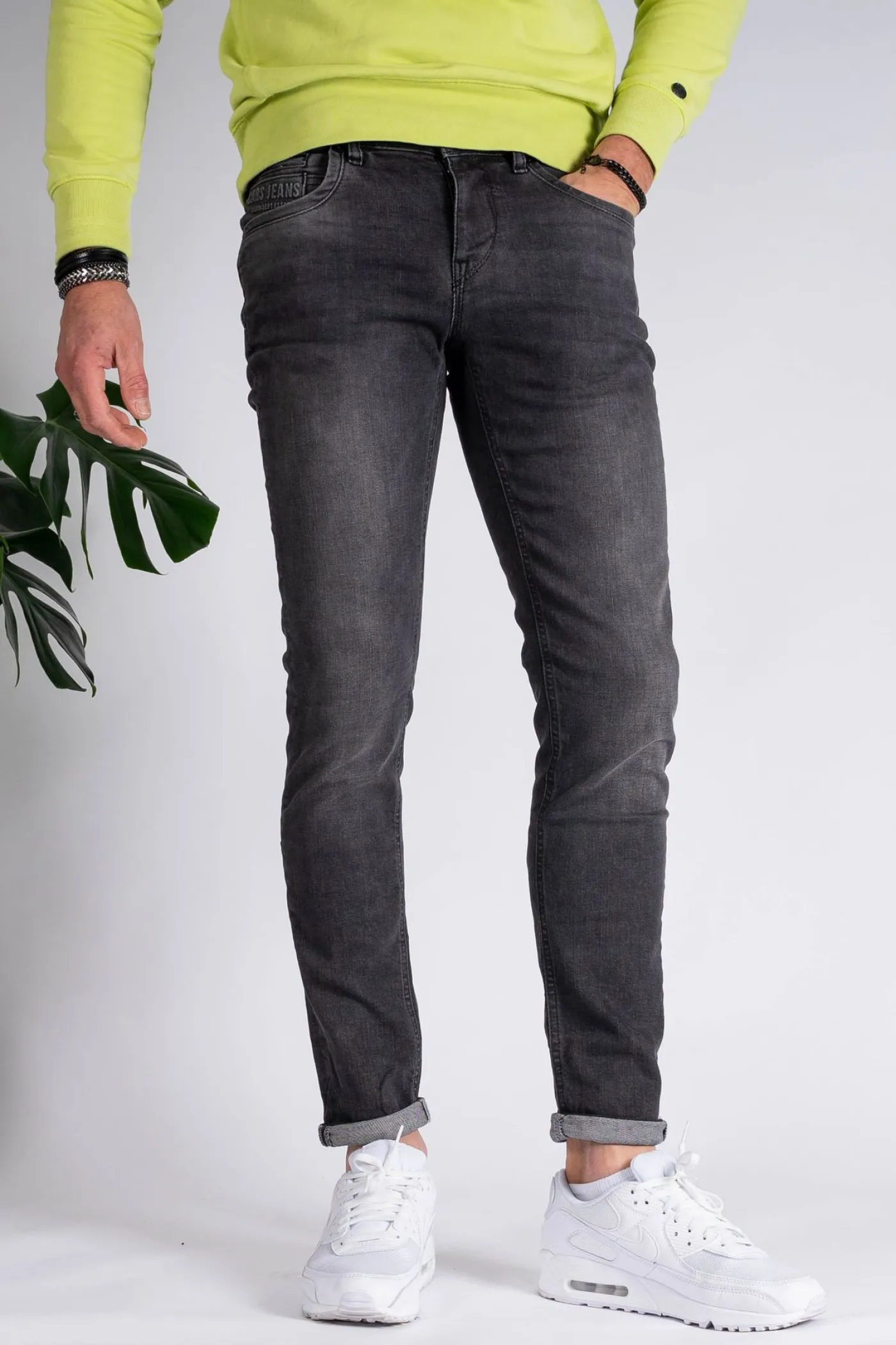 Blast Slim fit Black Used