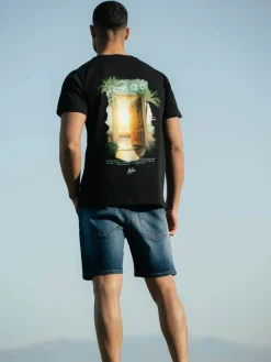 Exclusive club t-shirt