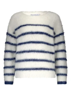 Fuzzy Sweater & Stripe