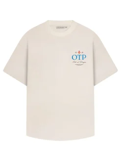 Global oversized tee