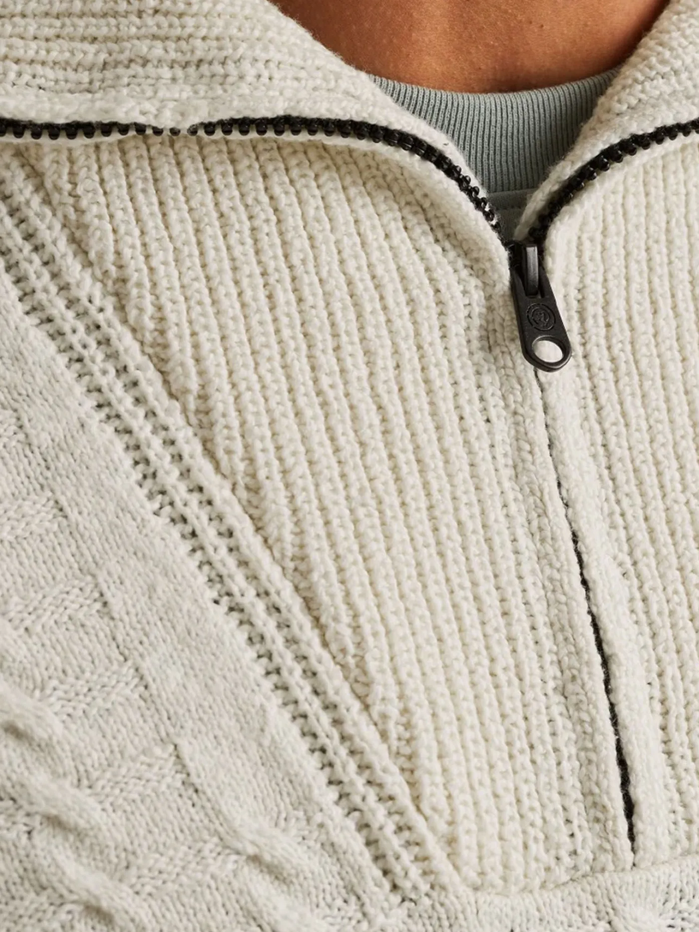 Half zip collar cotton boucle