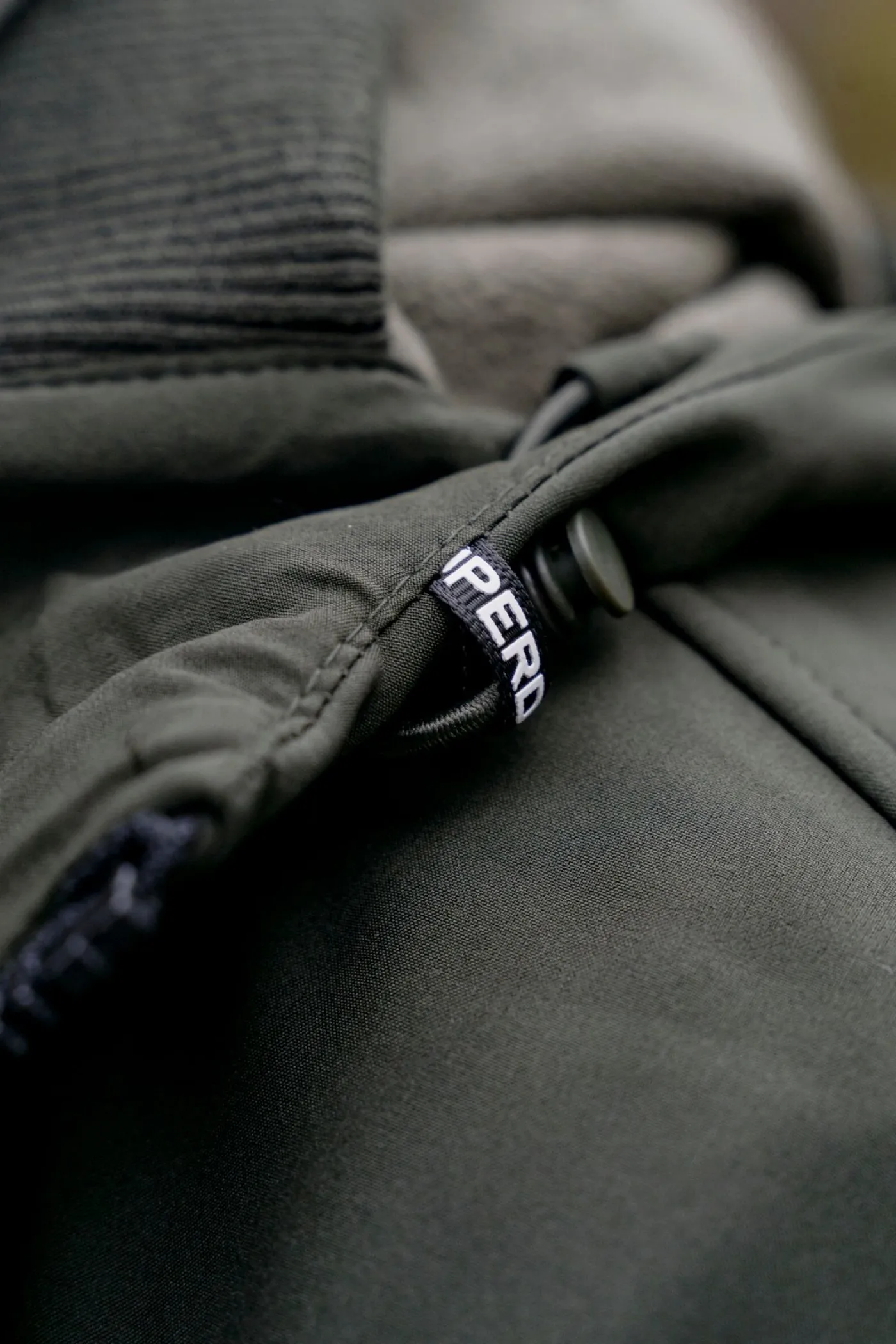 Hooded soft shell trekker jkt