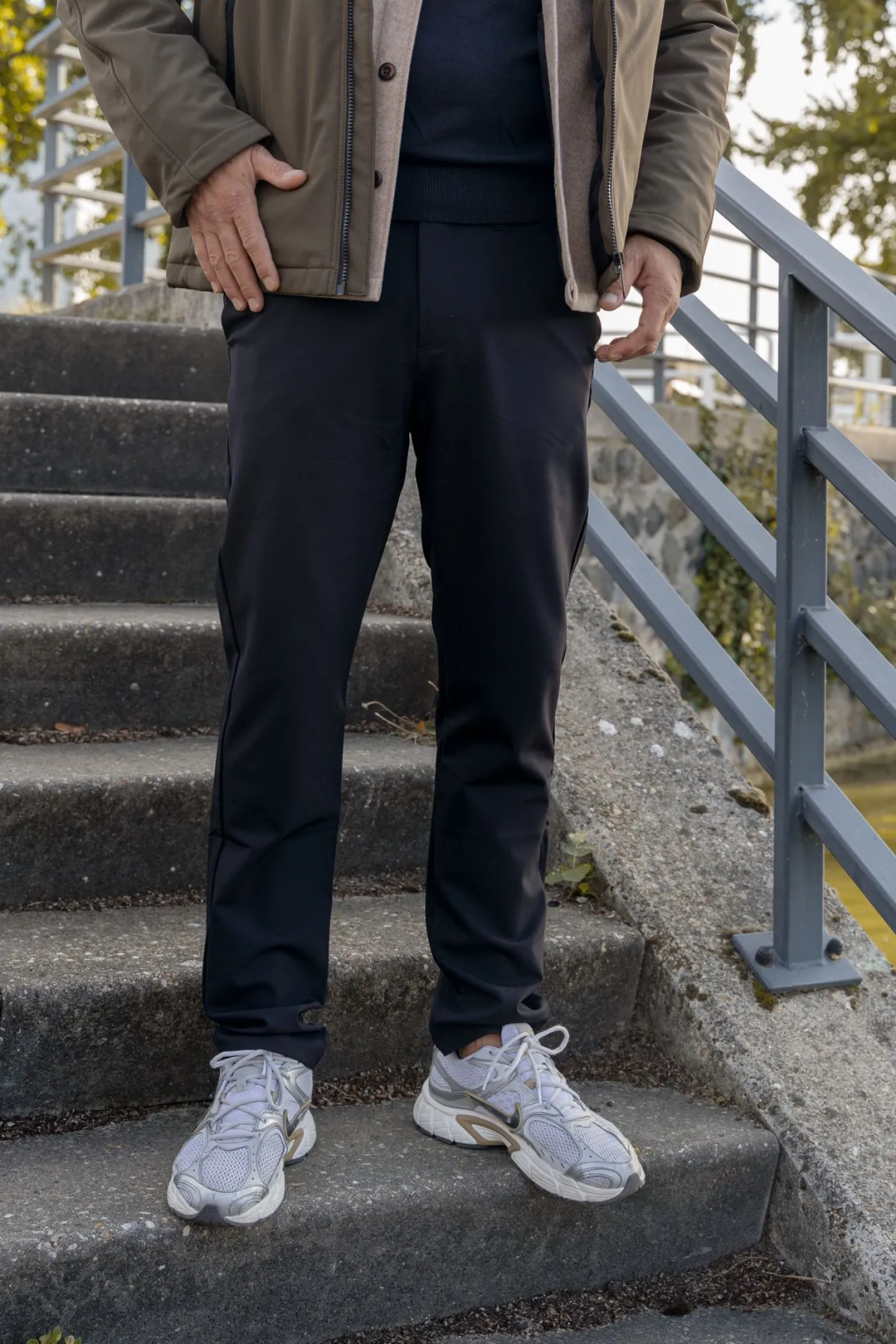 Jacket Short Fit Hooded Softshell Stretch