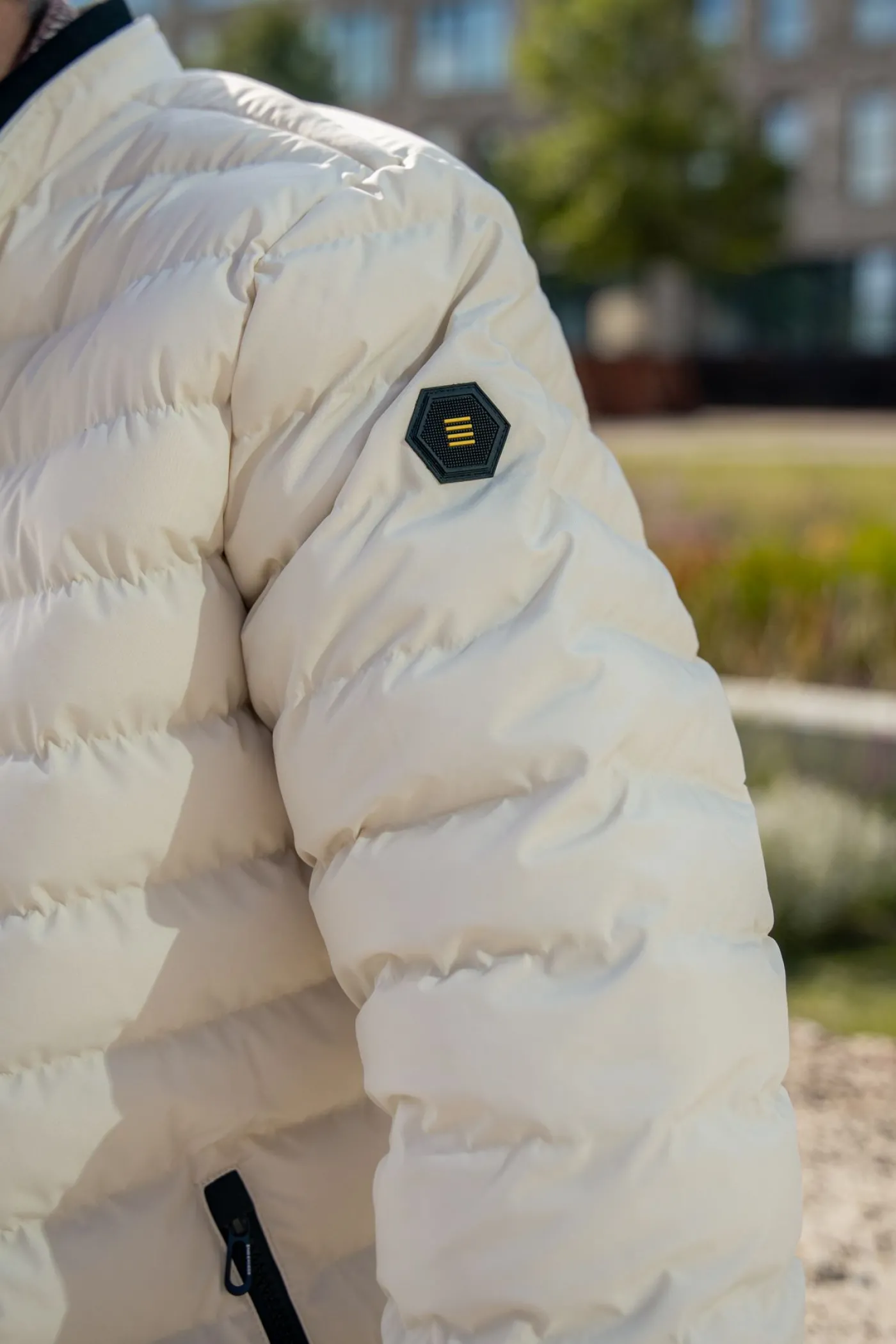 Jacket Short Fit Sealed