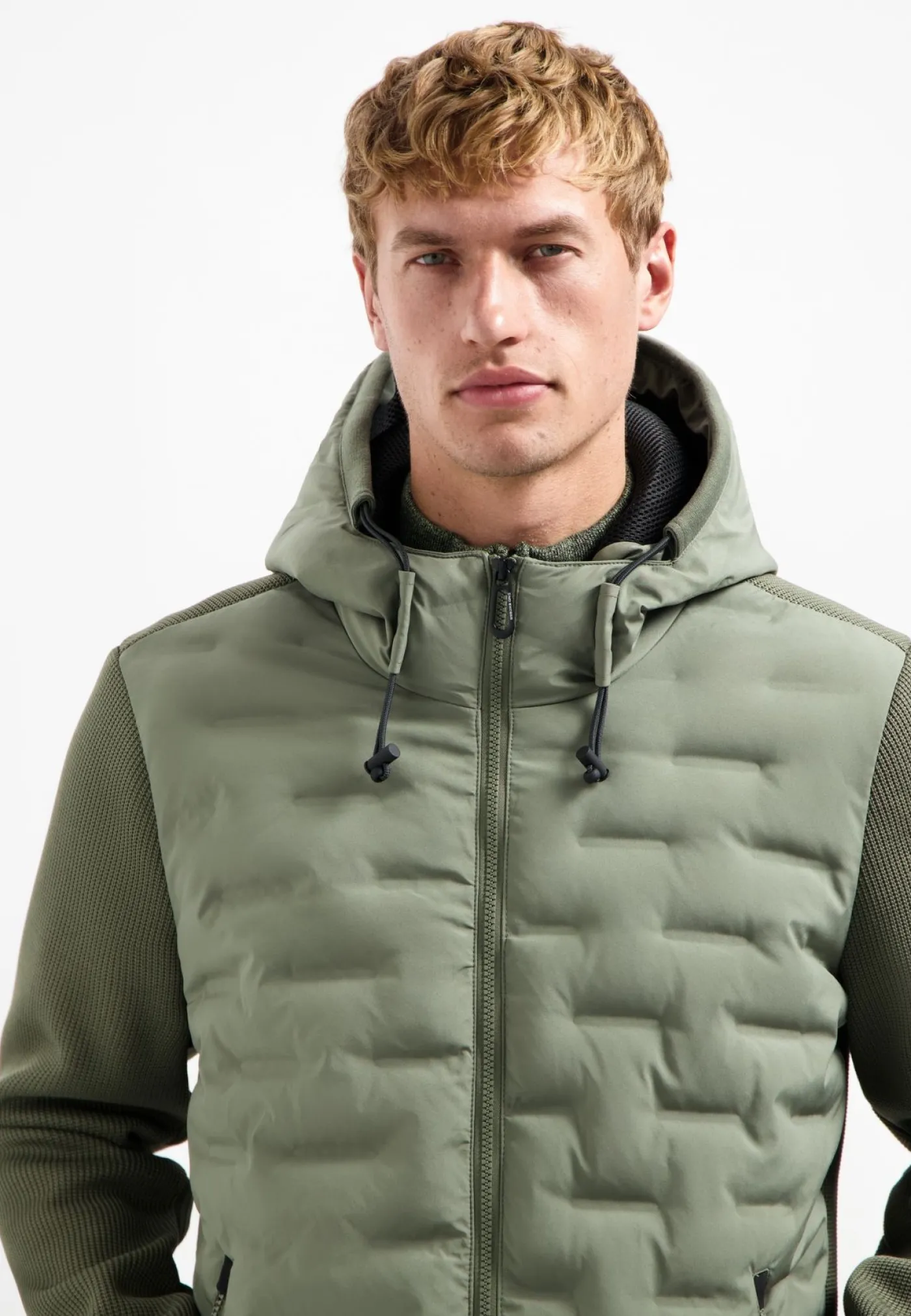 Jacket Short Fit Sealed Hooded Knitted Mix