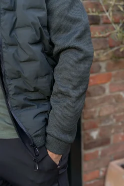 Jacket Short Fit Sealed Hooded Knitted Mix