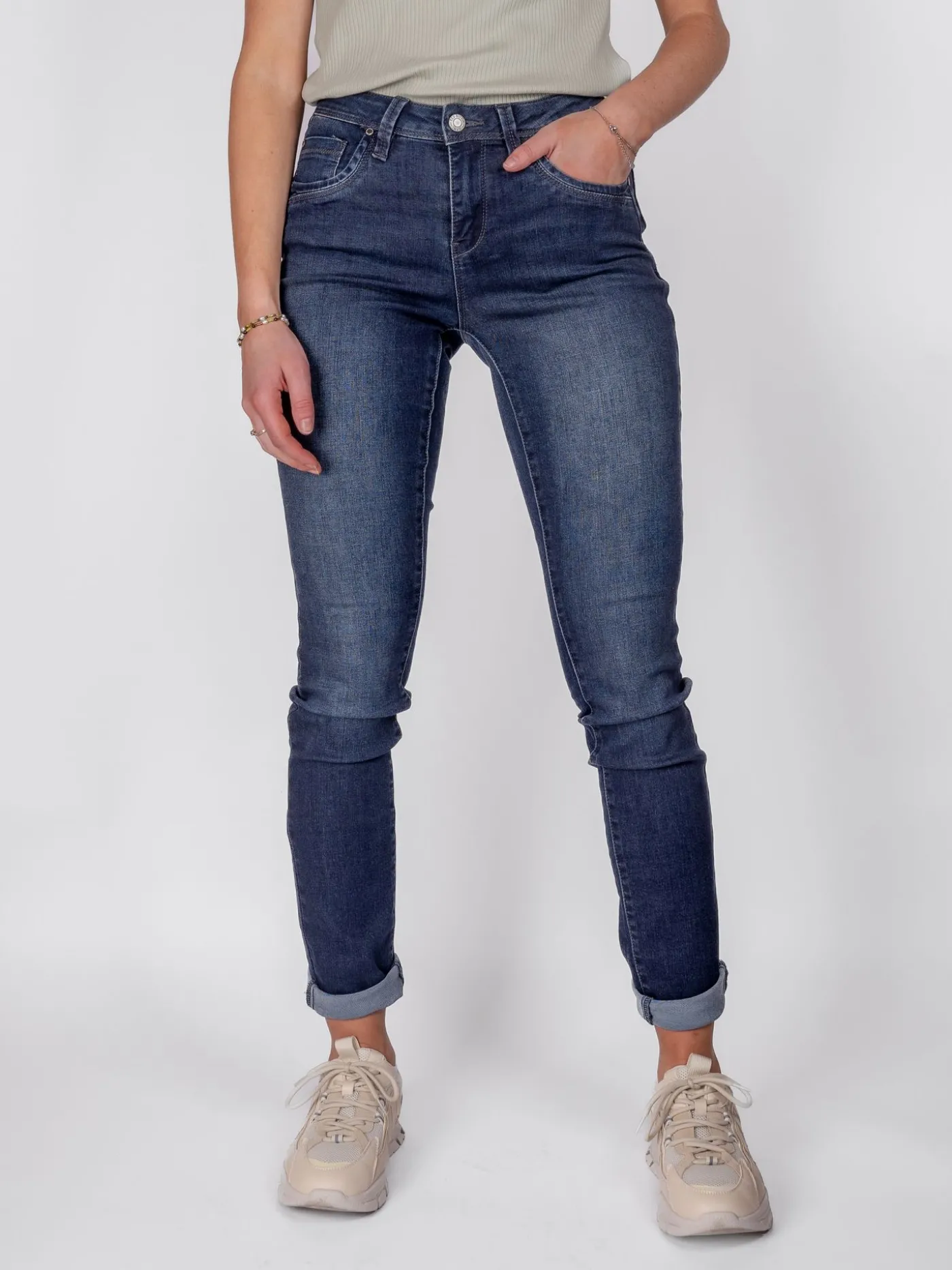 Jimmy darkstone used repreve