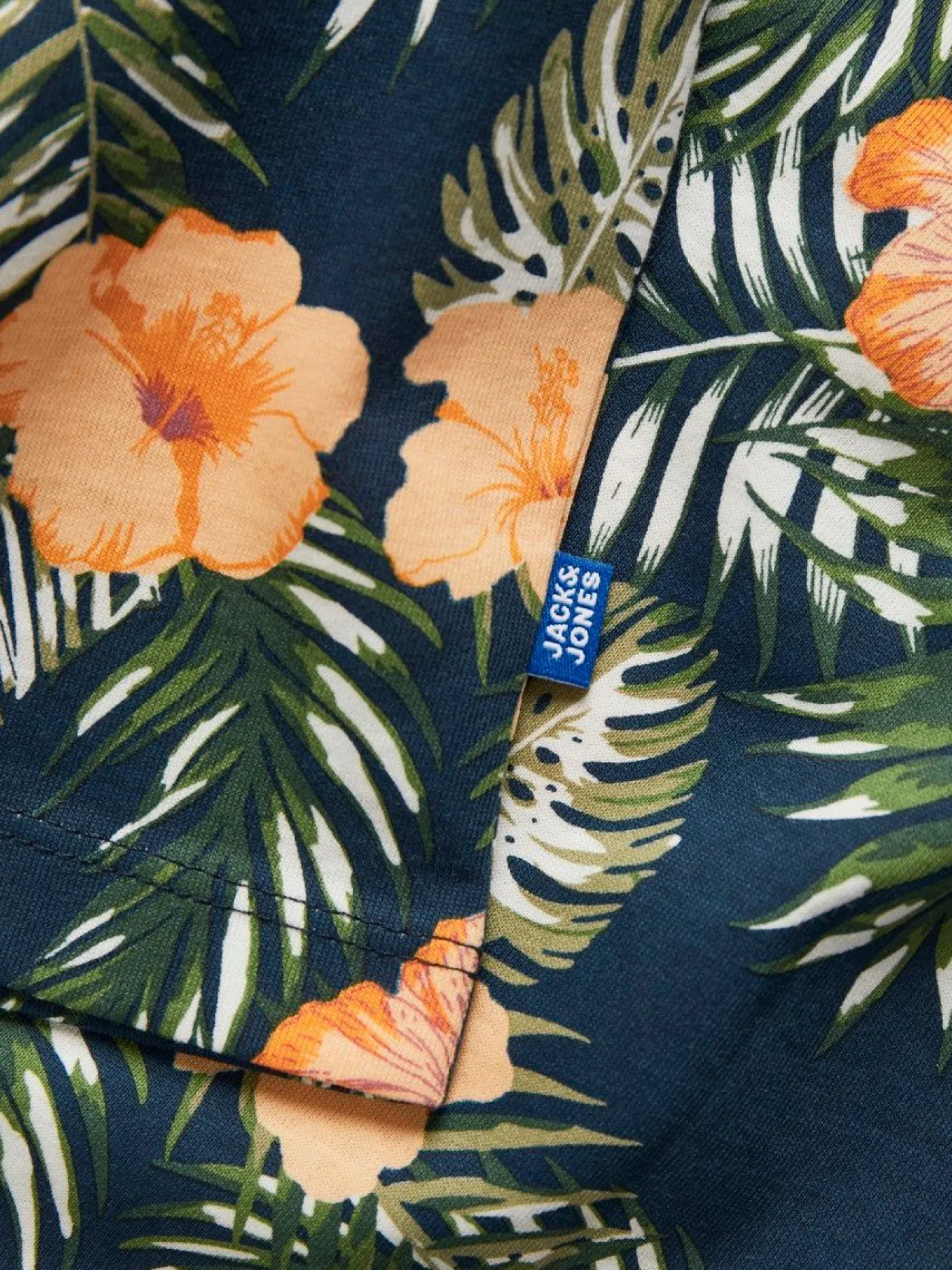 JJCHILL AOP TEE SS CREW NECK JNR