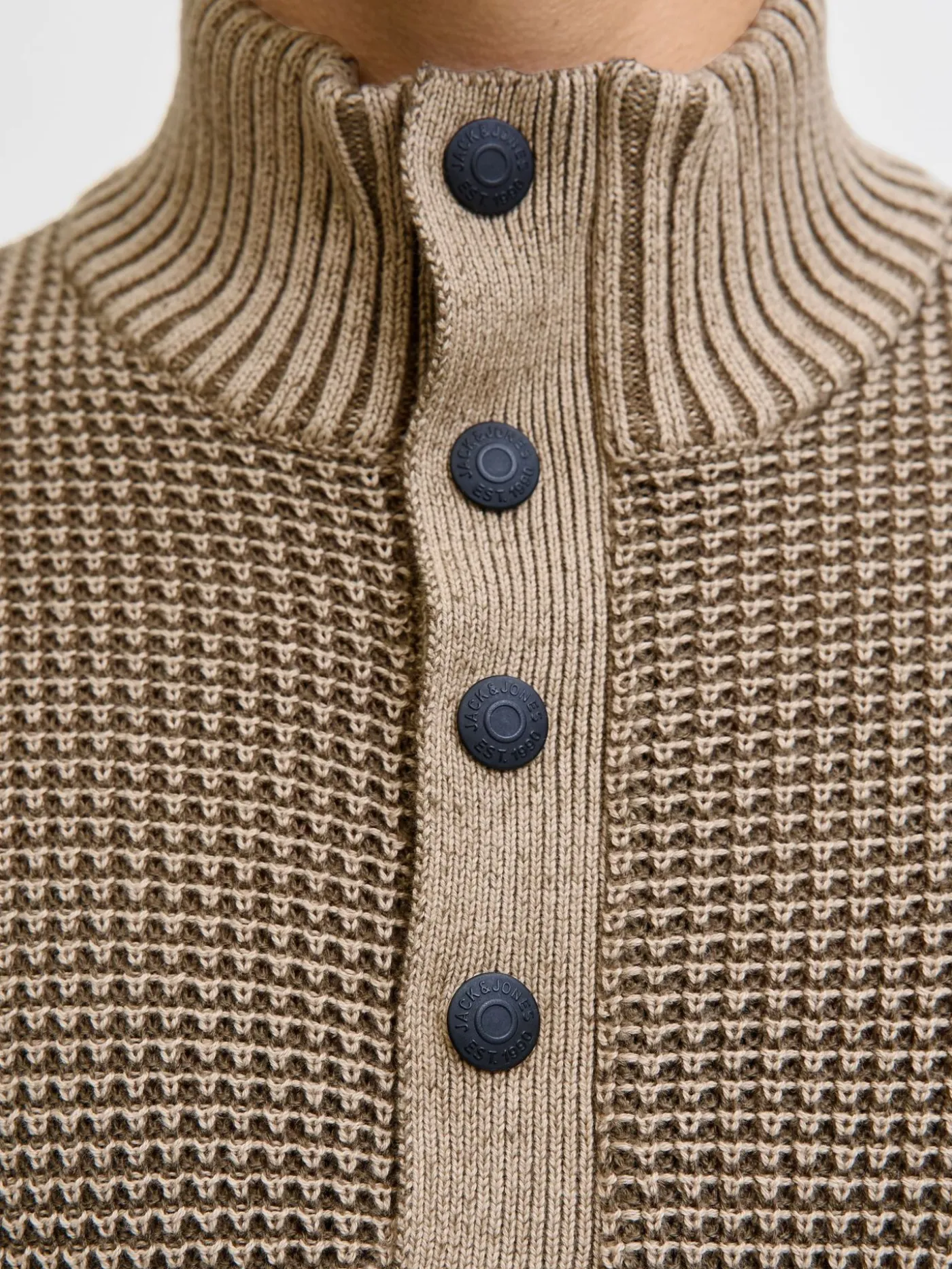 JJETHAN KNIT HIGH NECK