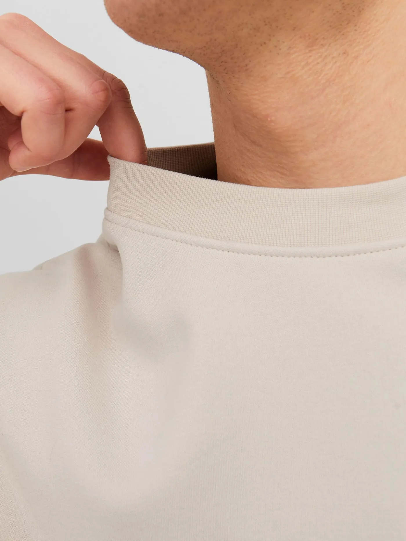 JORVESTERBRO SWEAT CREW NECK NOOS