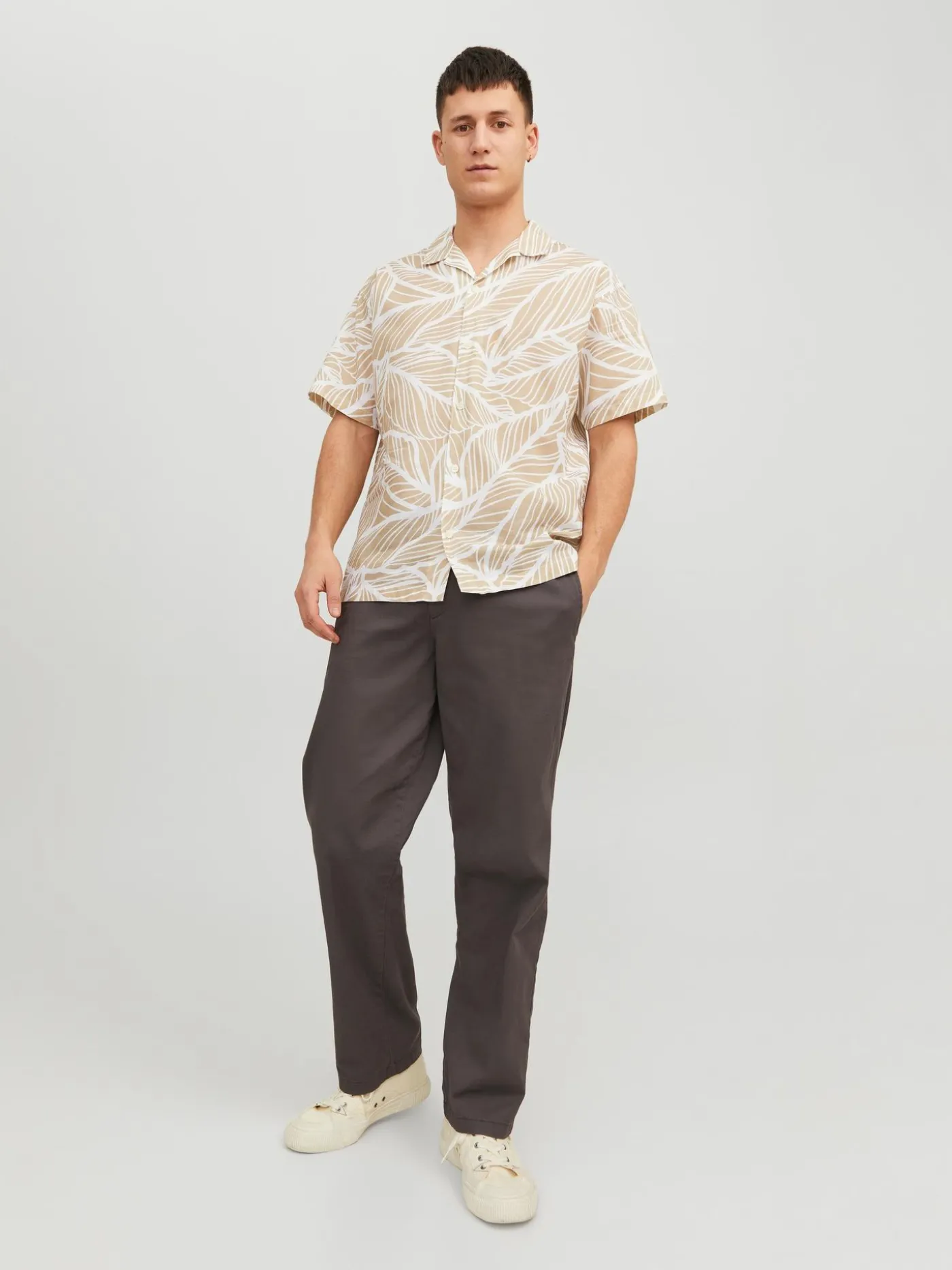 JPRBLASUMMER LINEN LEAF RESORT SHIR