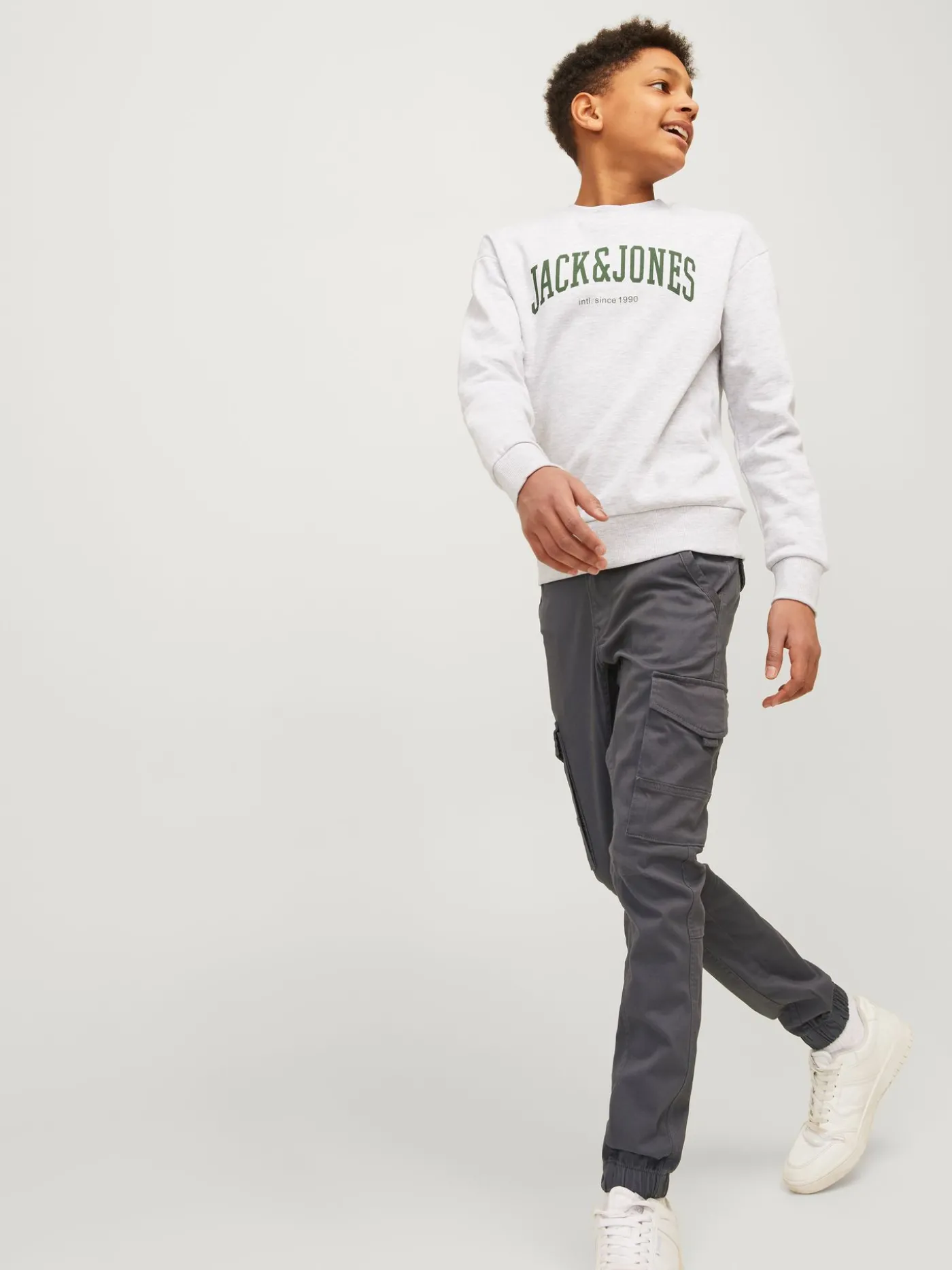 JPSTPAUL JJFLAKE 542 ASPHALT NOOS J