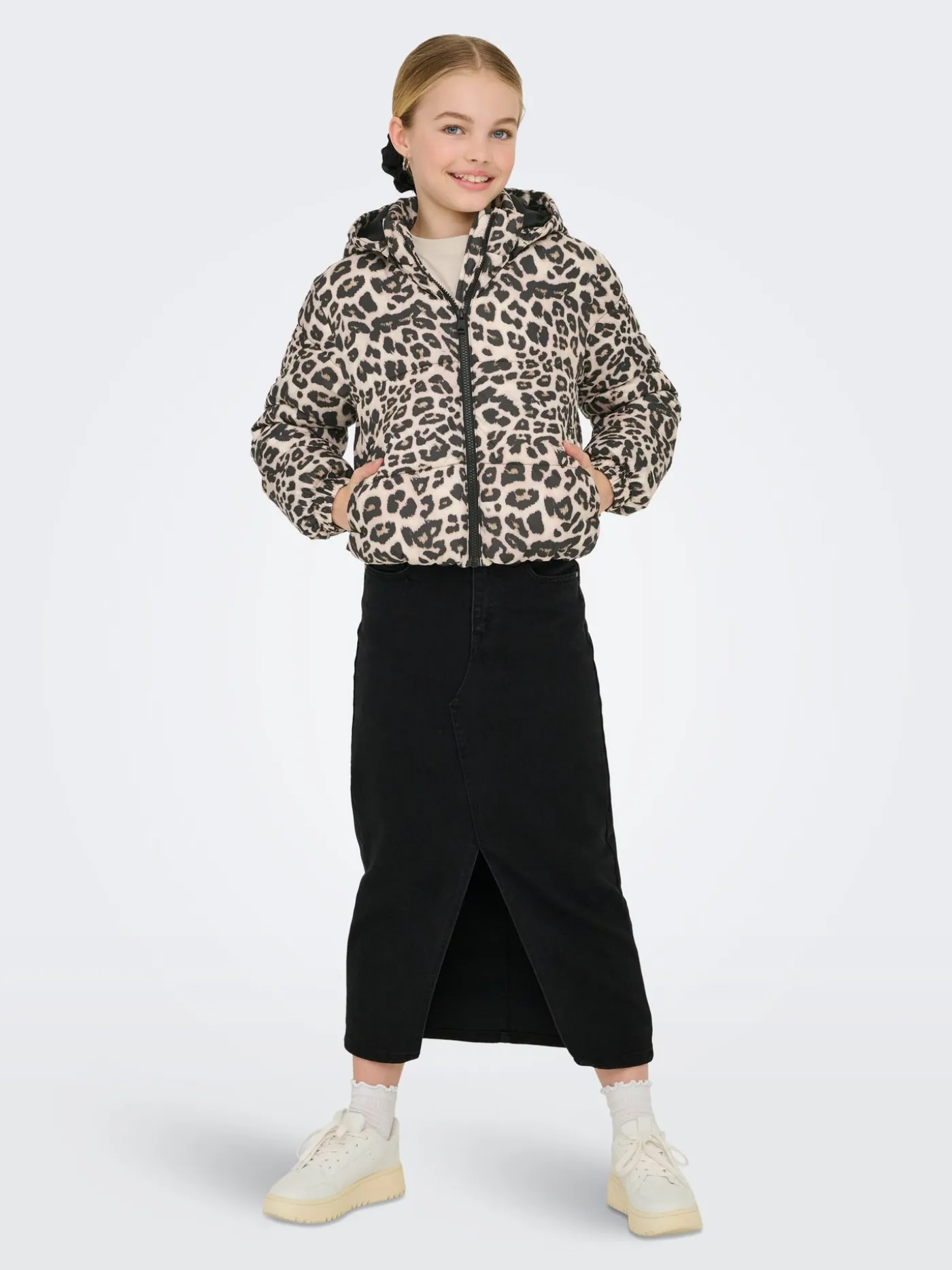 KOGDALIA SHT PUFFER AOP JACKET OTW