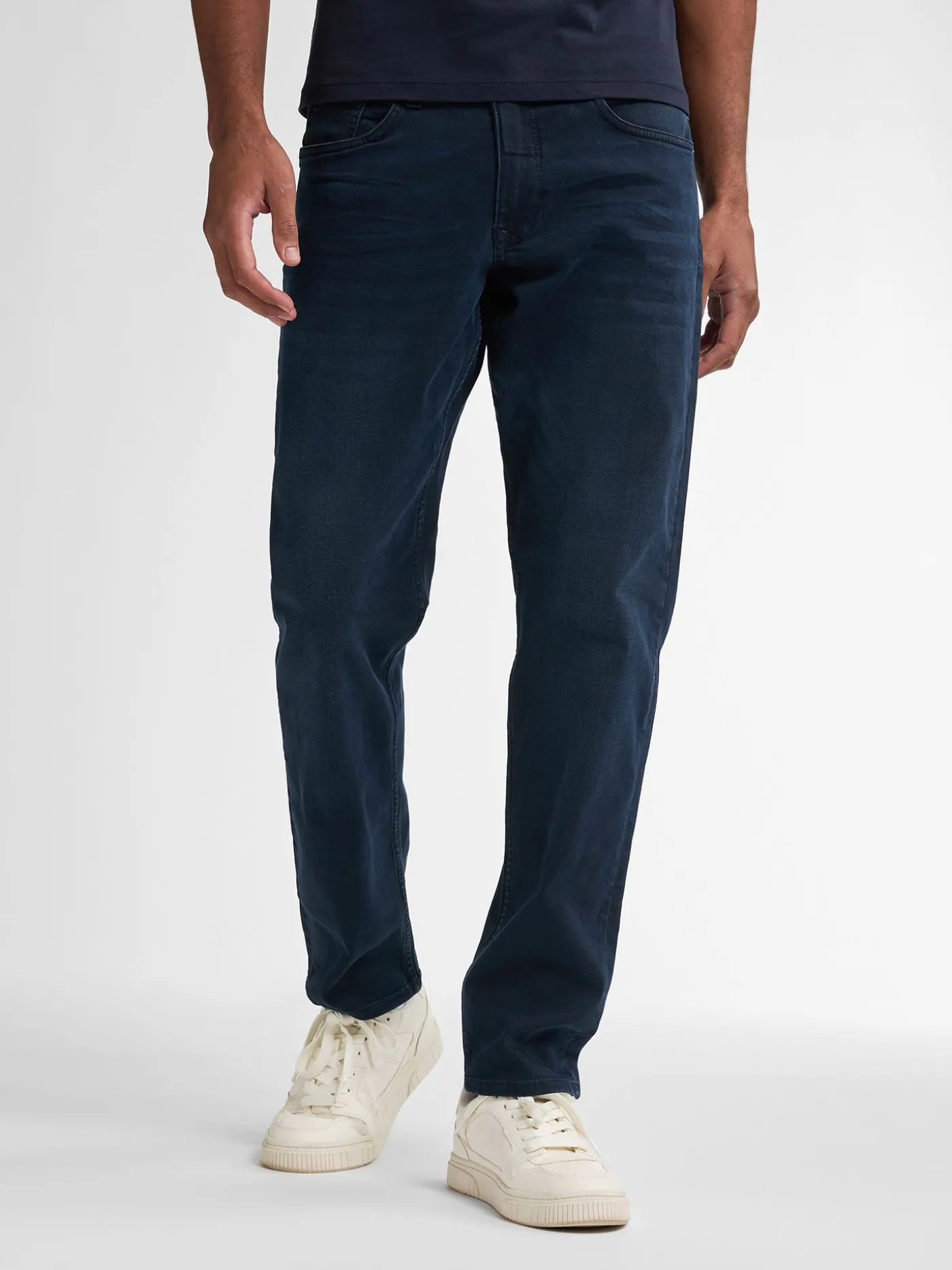 Men Denim Tapered