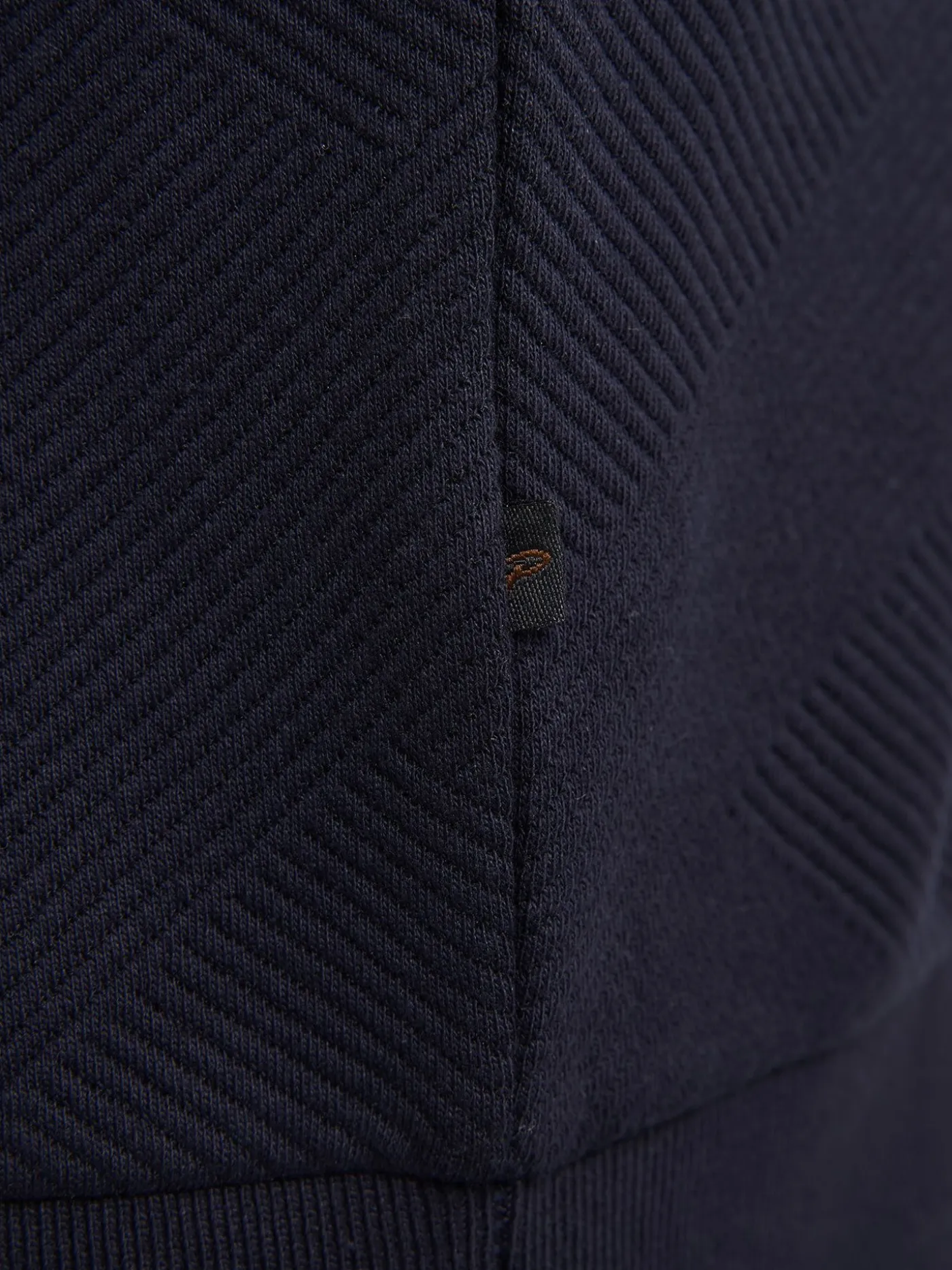 Men Sweater Round Neck