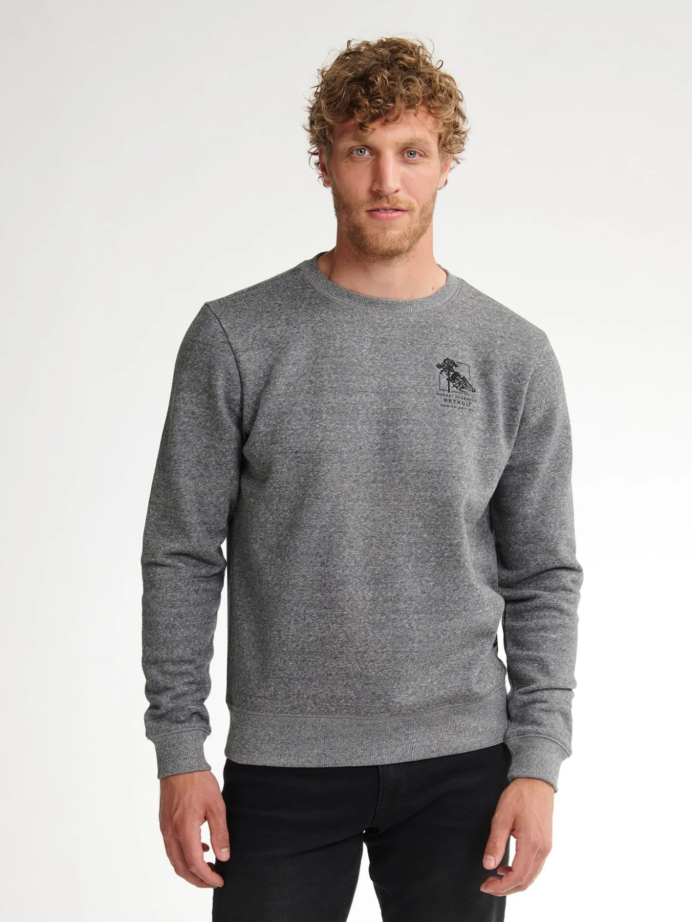 Men Sweater Round Neck