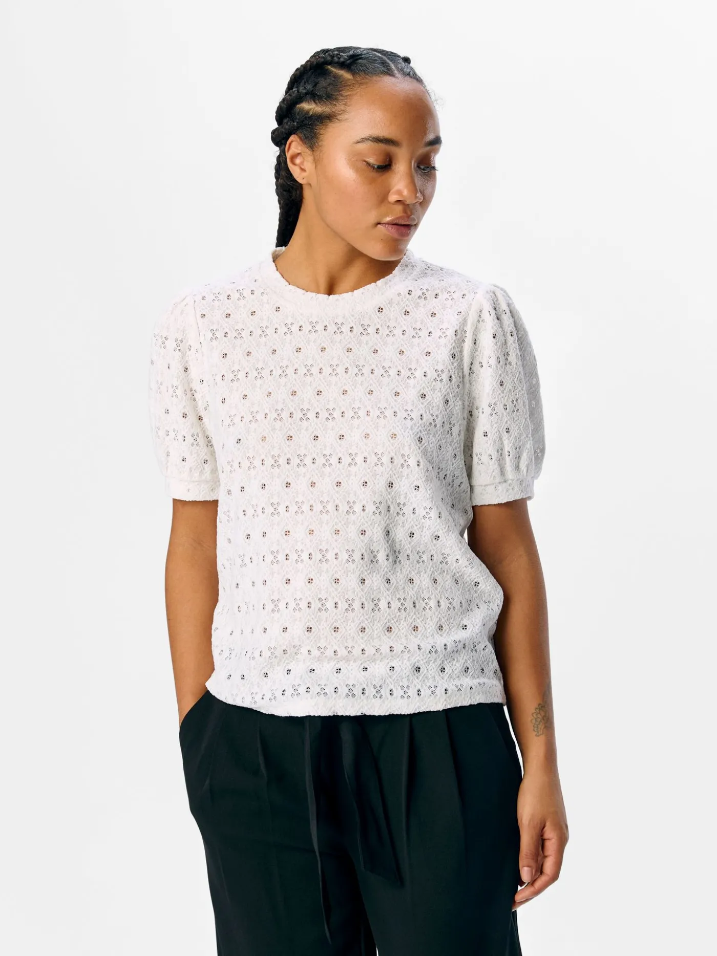 OBJLAILA S/S RE TOP NOOS