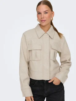 ONLNANCY LIFE SHORT CARGO JACKET CC