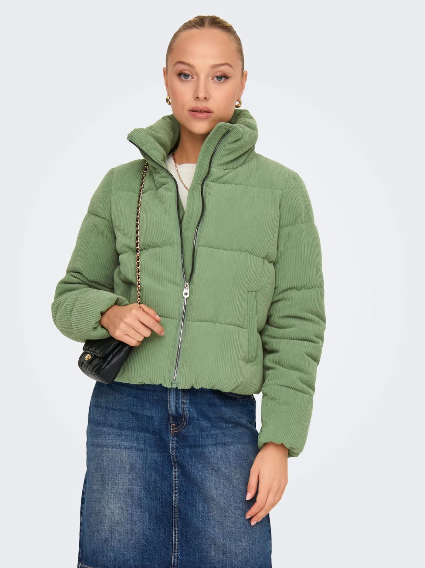 ONLNEWDOLLY CORDUROY PUFFER OTW NOO
