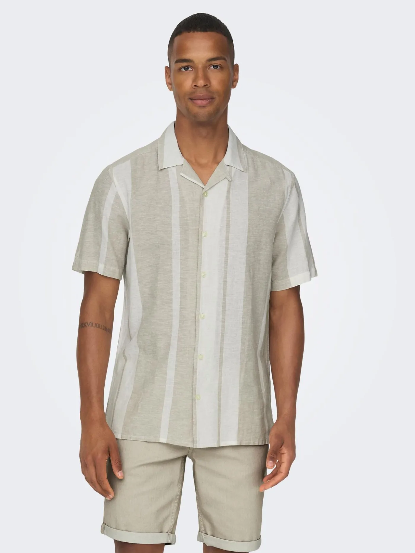 ONSCAIDEN SS STRIPE LINEN RESORT SH