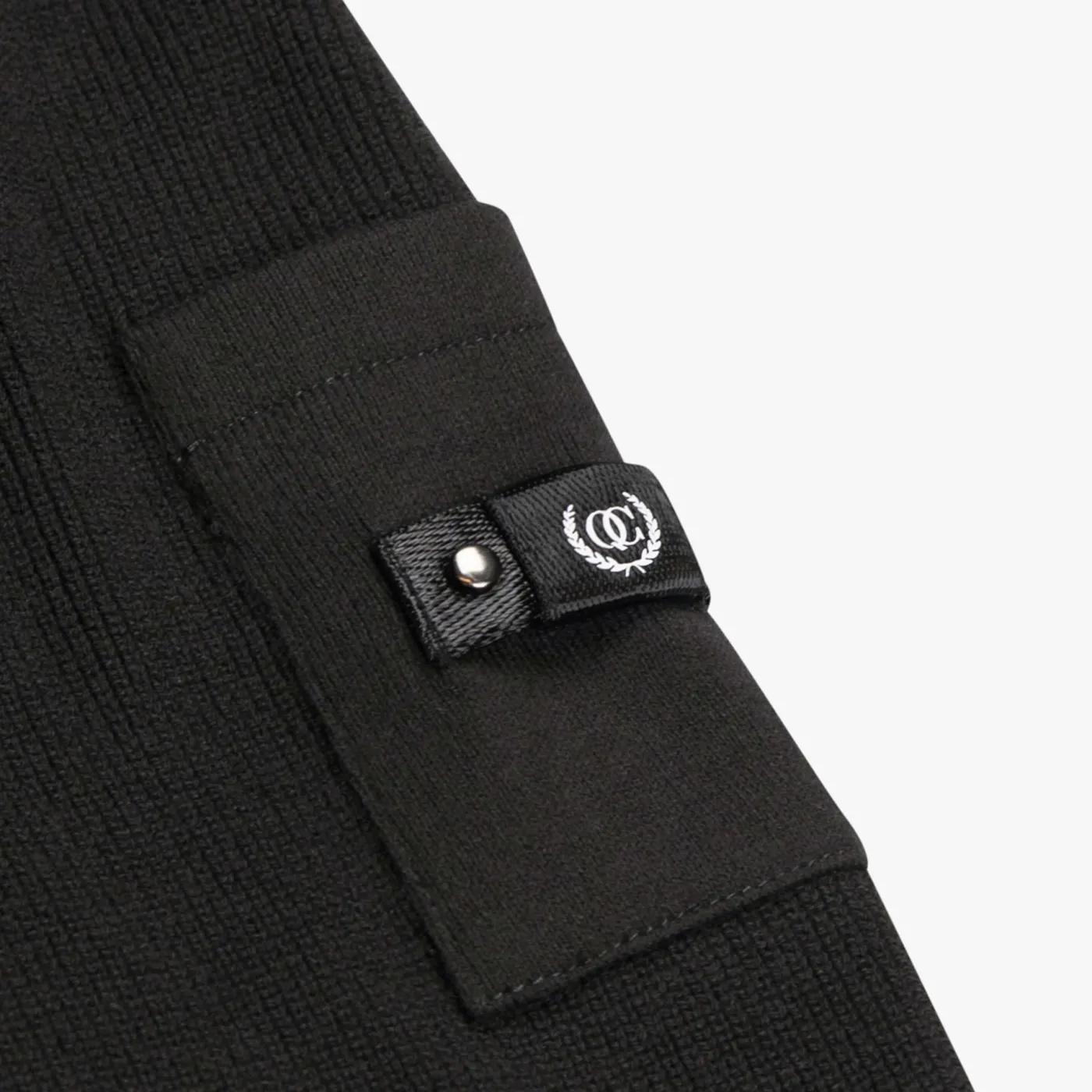 Peak knitted sweater