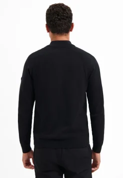 Pullover Half Zip High Collar Solid