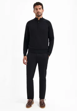 Pullover Half Zip High Collar Solid