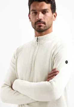 Pullover Half Zip High Collar Solid