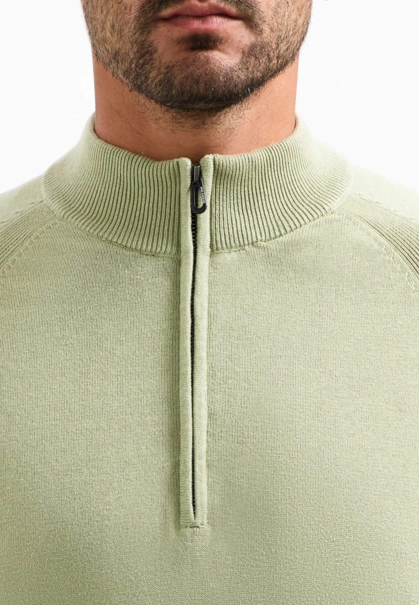 Pullover Half Zip High Collar Solid