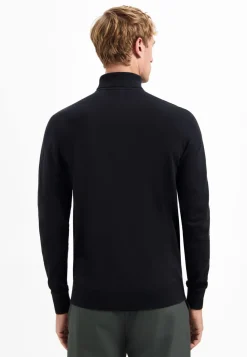 Pullover Roll Neck