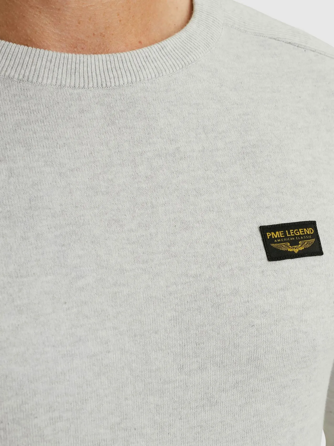 R-neck American Classic knit