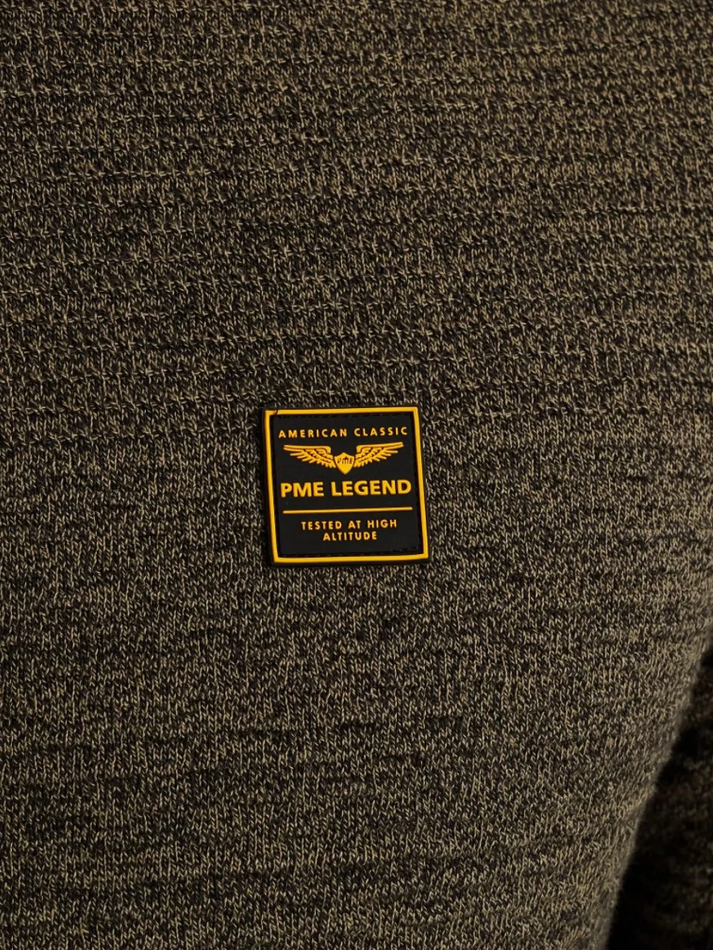 R-neck cotton mouline