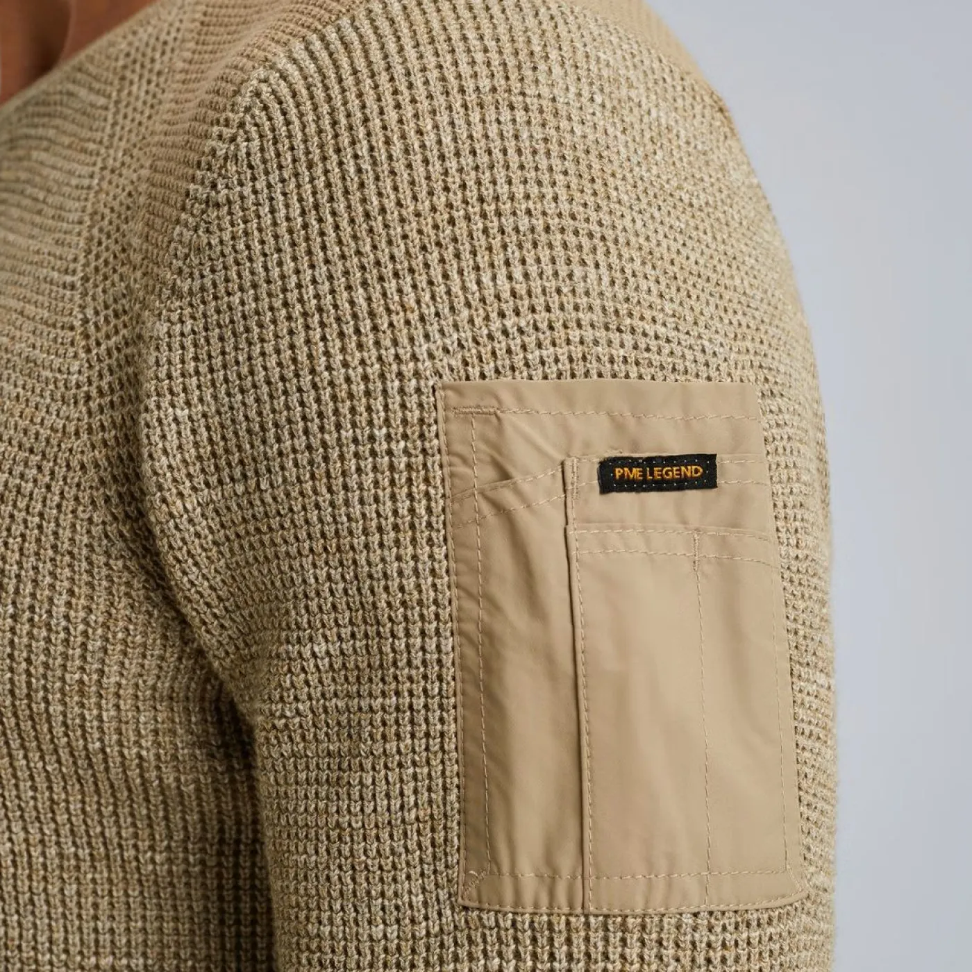 R-neck cotton rib melee knit