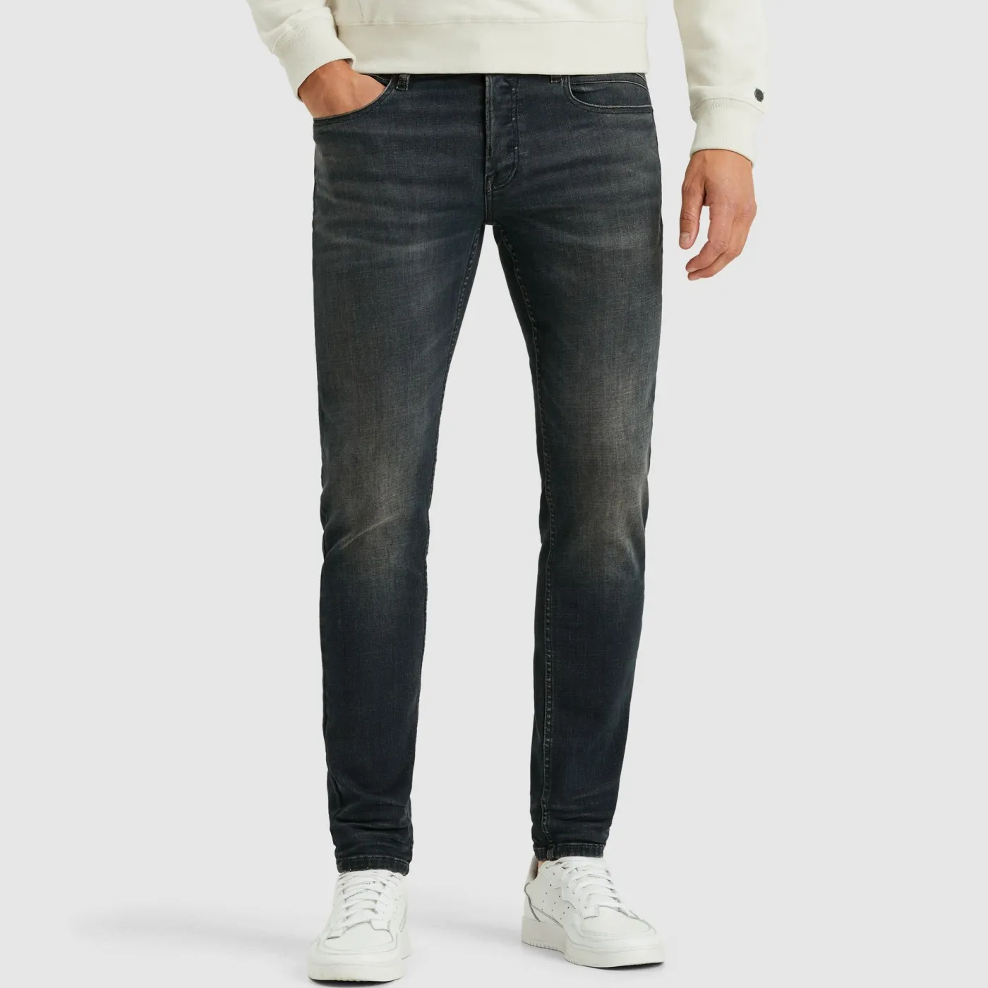 SHIFTBACK REGULAR TAPERED