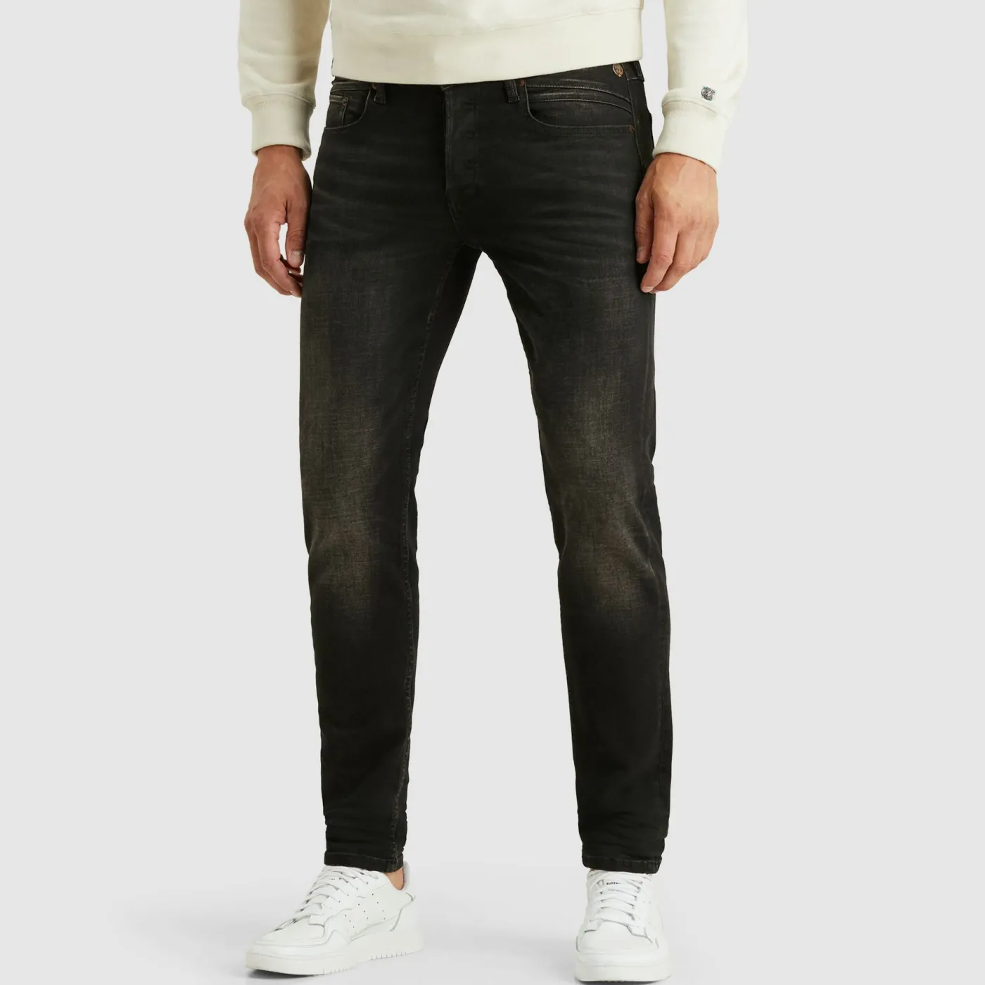 SHIFTBACK REGULAR TAPERED