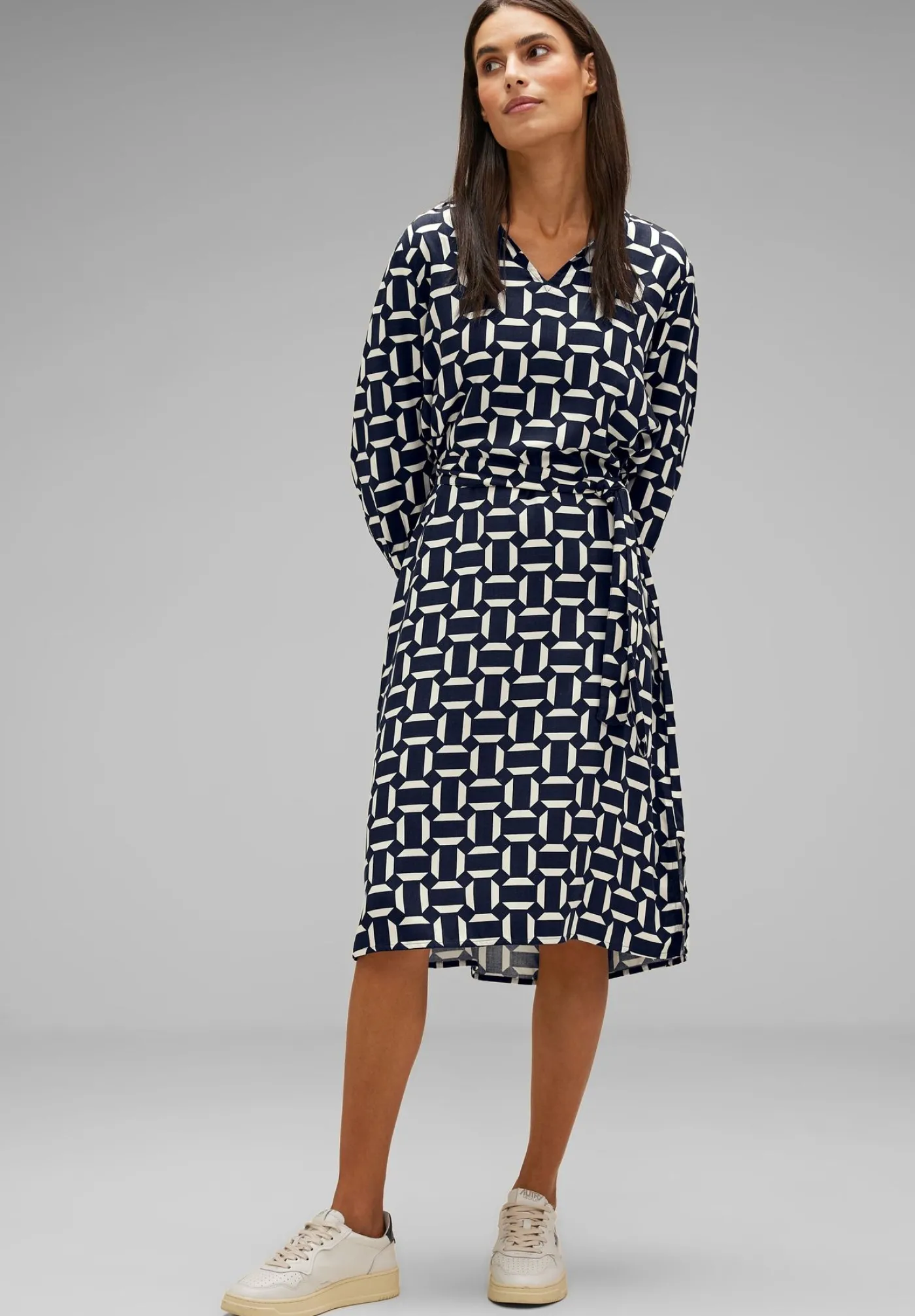 Shirt collar viscose dress