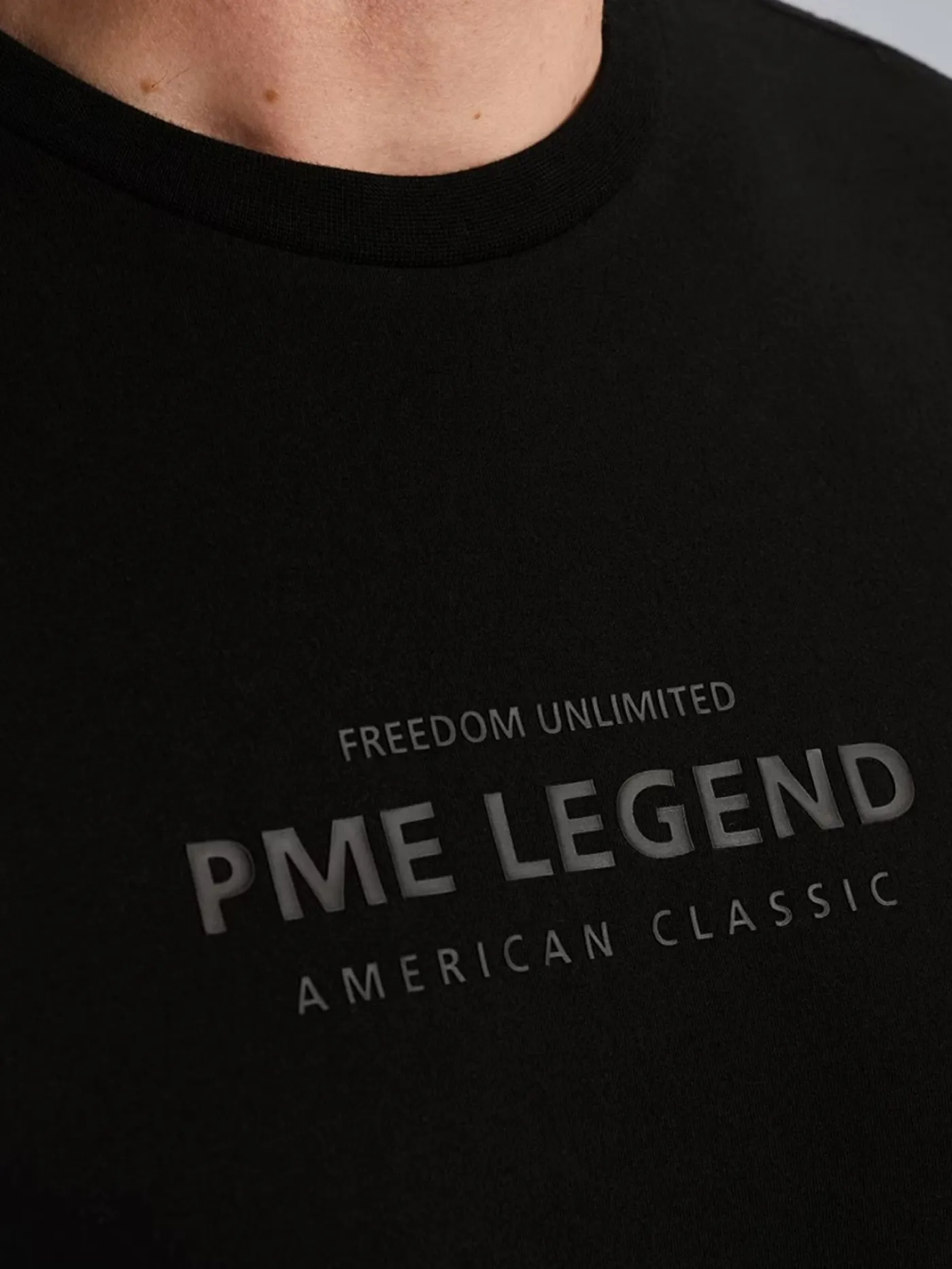 Short sleeve r-neck cotton elastan