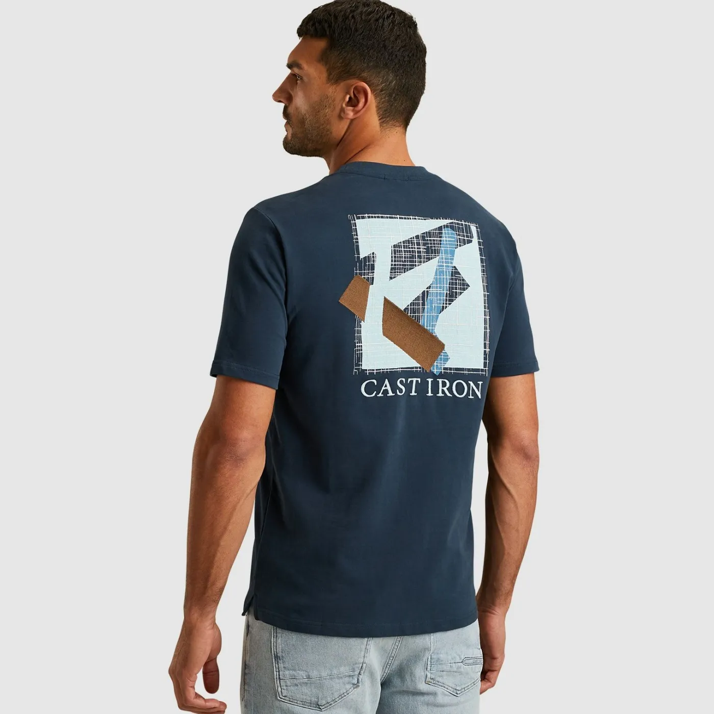 Short sleeve r-neck regular fit je