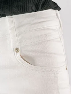 Sissy colour & embroidery